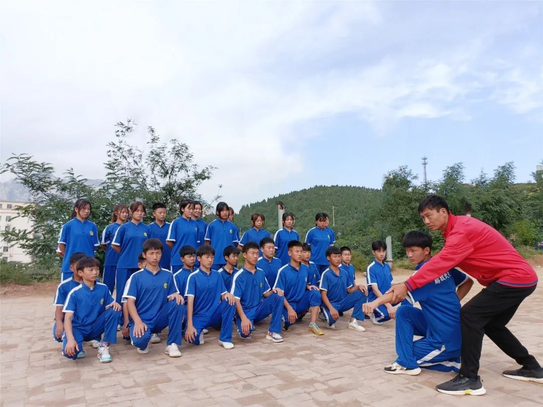 賡續(xù)百年初心，擔(dān)當(dāng)育人使命｜優(yōu)秀教練展播——馬玉春